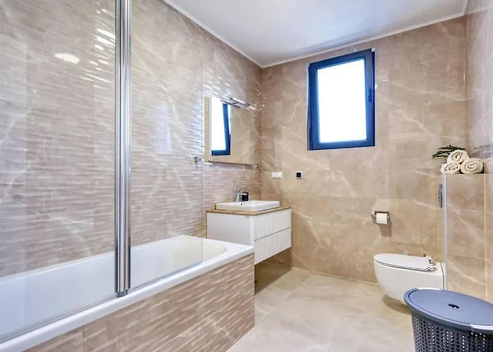 Lela - Heated Pool, Sauna, Bbq, Activities Vila *