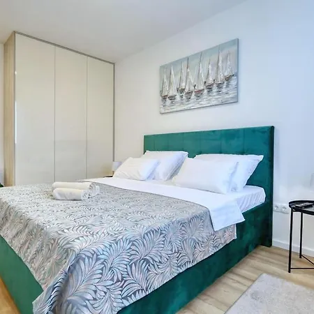 Villa Lela - Heated Pool, Sauna, Bbq, Activities *