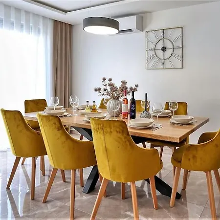 Villa Lela - Heated Pool, Sauna, Bbq, Activities *